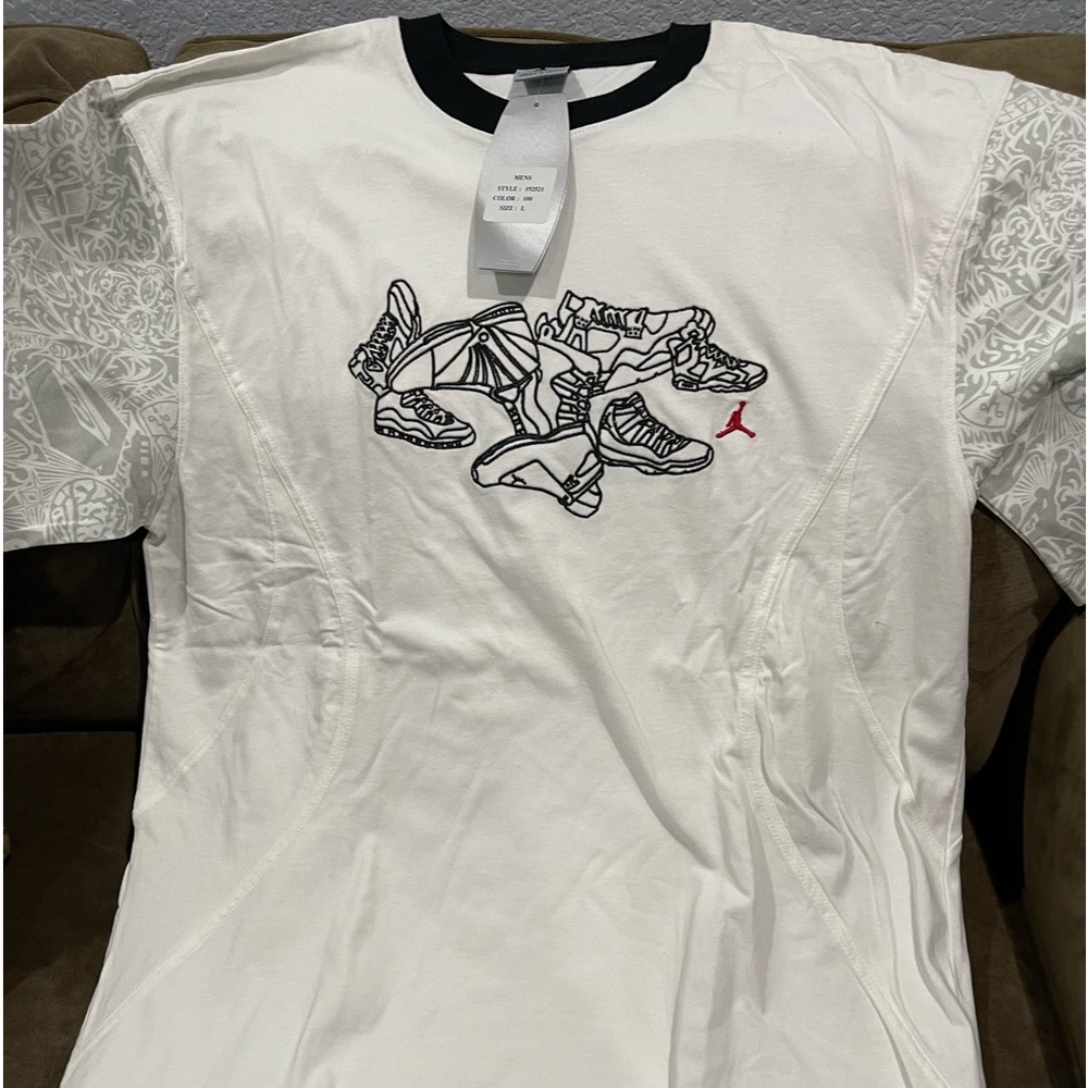 NIKE AIR JORDAN 20th ANNIVERSARY LASER T-SHIRT WHITE/BLACK SIZE LARGE MENS